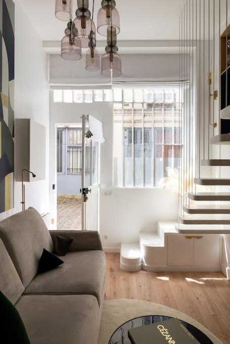 Bel Appartement D'Architecte Au Coeur De Paris Exterior foto