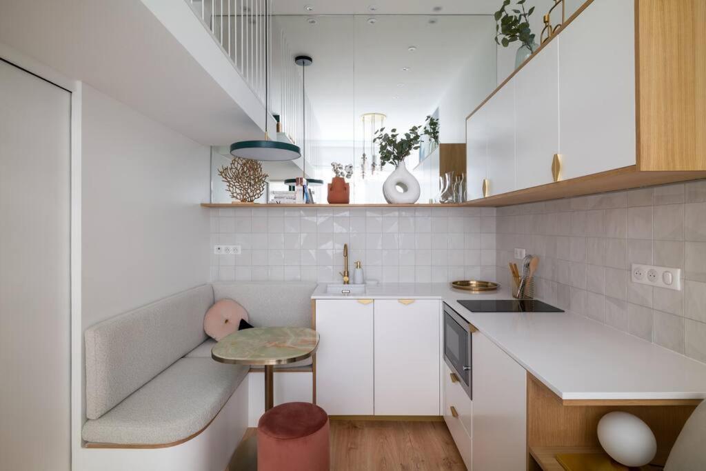 Bel Appartement D'Architecte Au Coeur De Paris Exterior foto