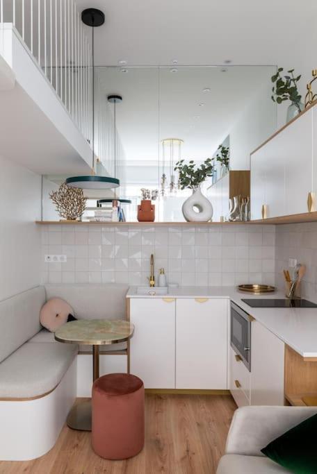 Bel Appartement D'Architecte Au Coeur De Paris Exterior foto