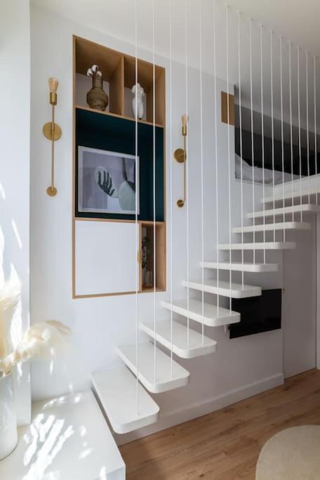 Bel Appartement D'Architecte Au Coeur De Paris Exterior foto